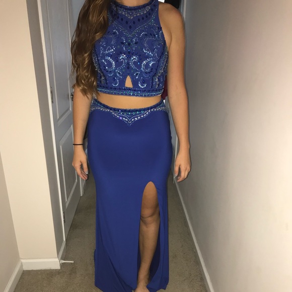 Never been worn prom dress!! - Picture 2 of 2